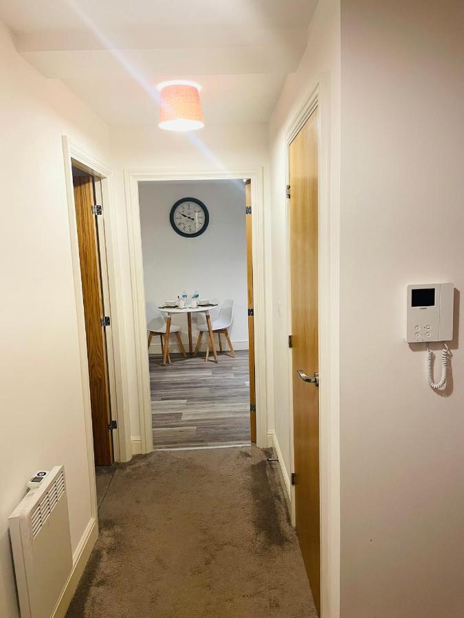#0509 Two Bedroom Serviced Apartment- Free Parking Derby Dış mekan fotoğraf